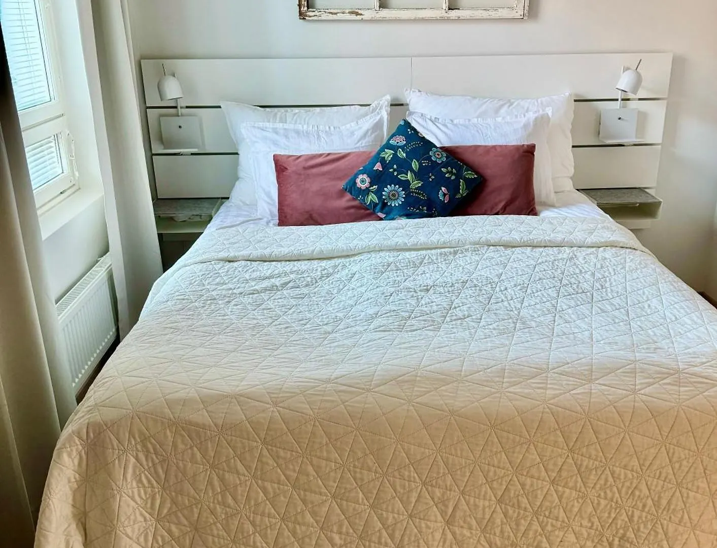 Modern And Cosy 3-Bedroom Apartment With Private Sauna, In Trendy Kalasatama Helsinki Finland